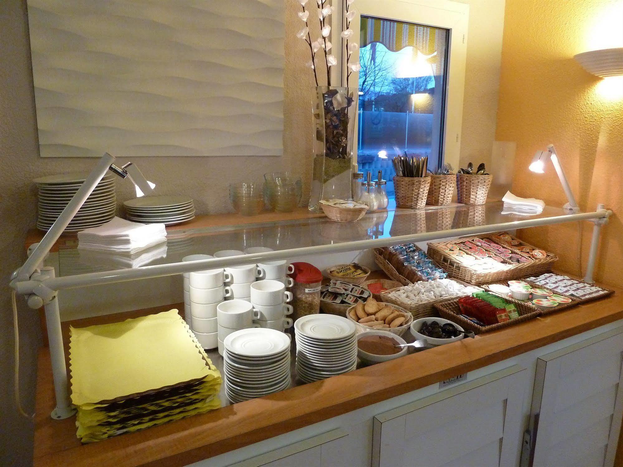 Hotel & Restaurant Heliotel Montferrier-sur-Lez Dış mekan fotoğraf