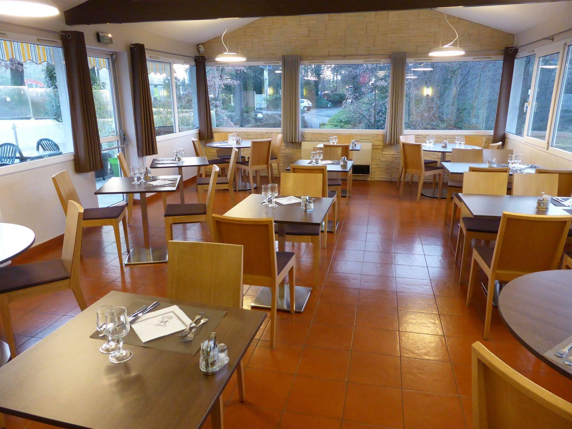 Hotel & Restaurant Heliotel Montferrier-sur-Lez Dış mekan fotoğraf